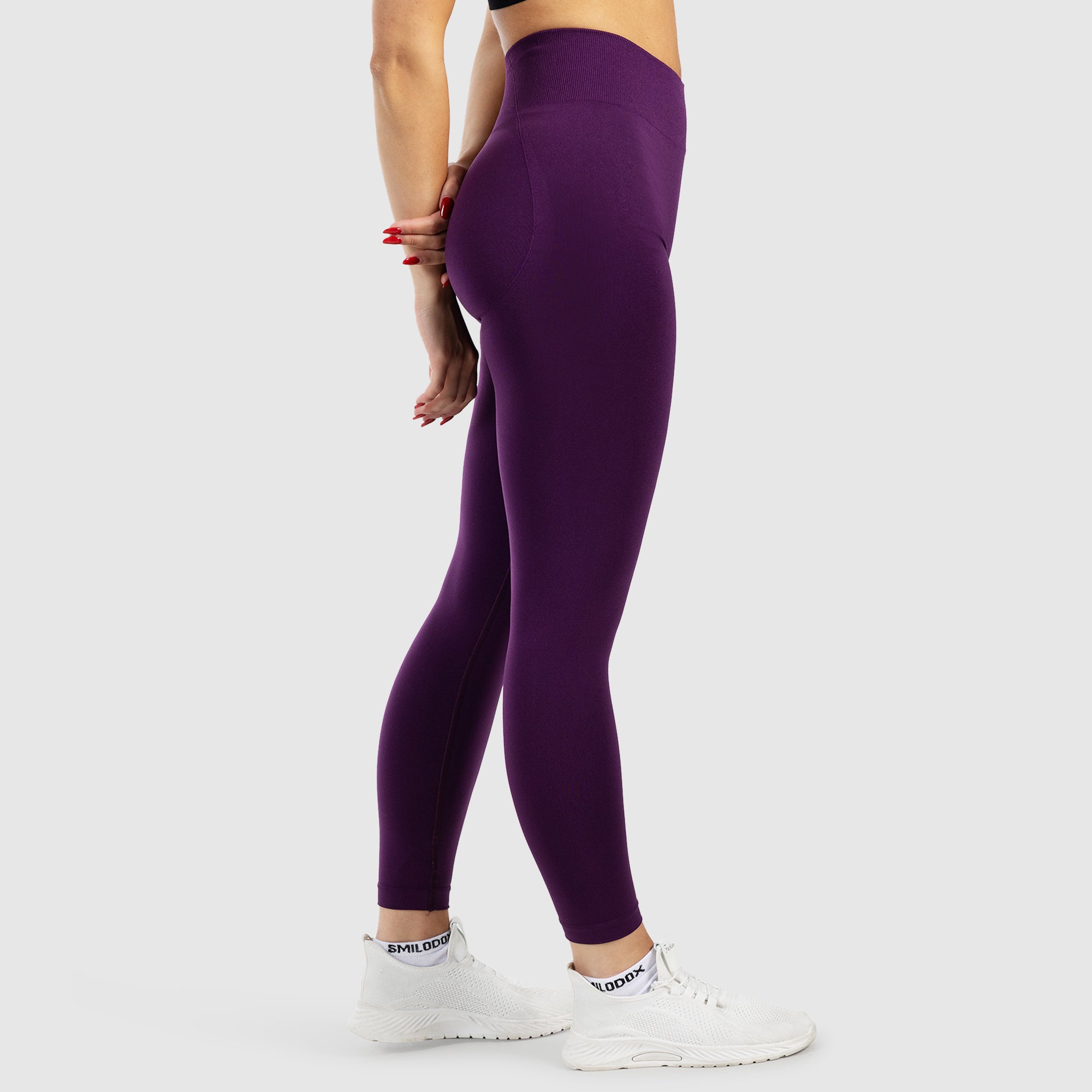 Violett S