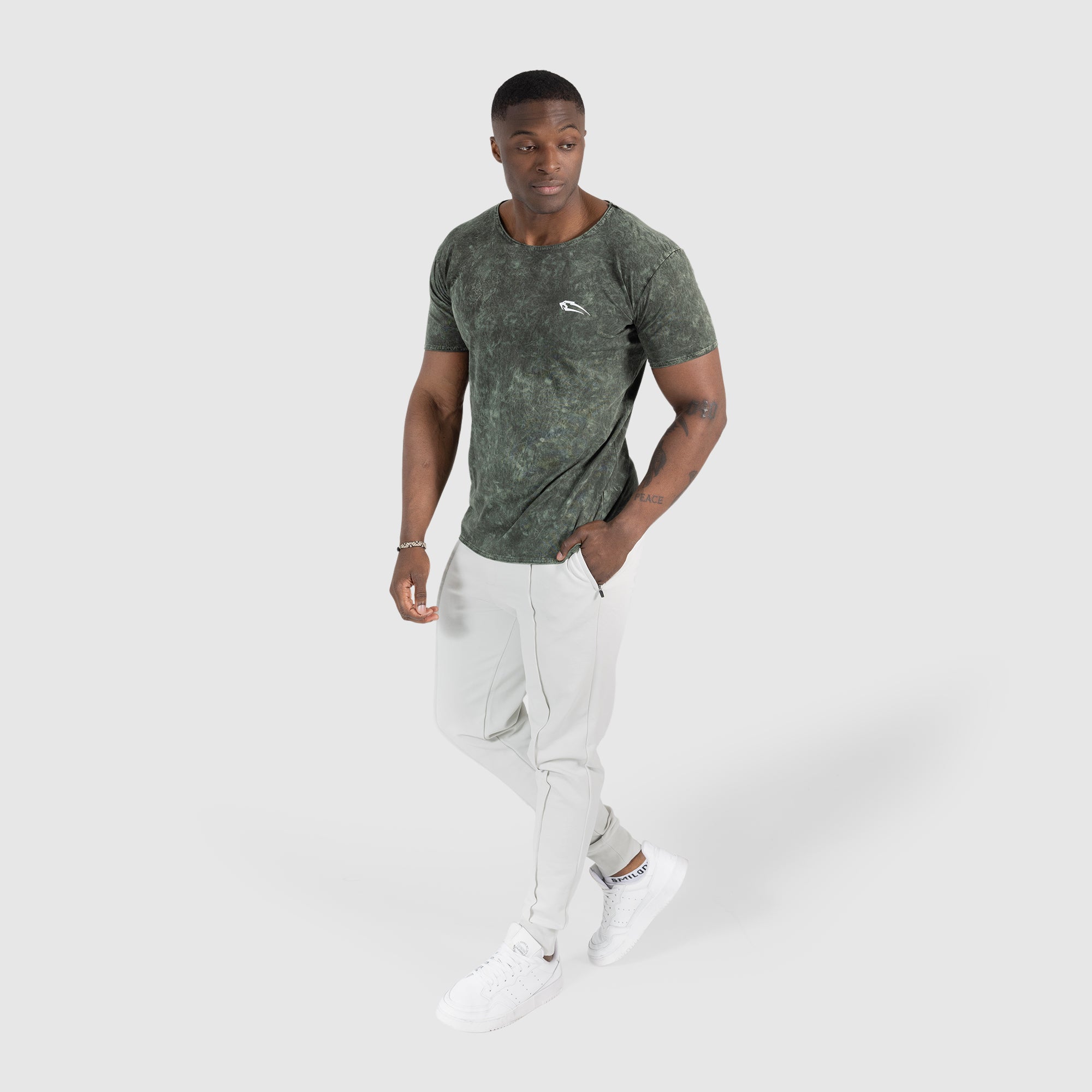 <tc>M</tc>t-shirt atrix
