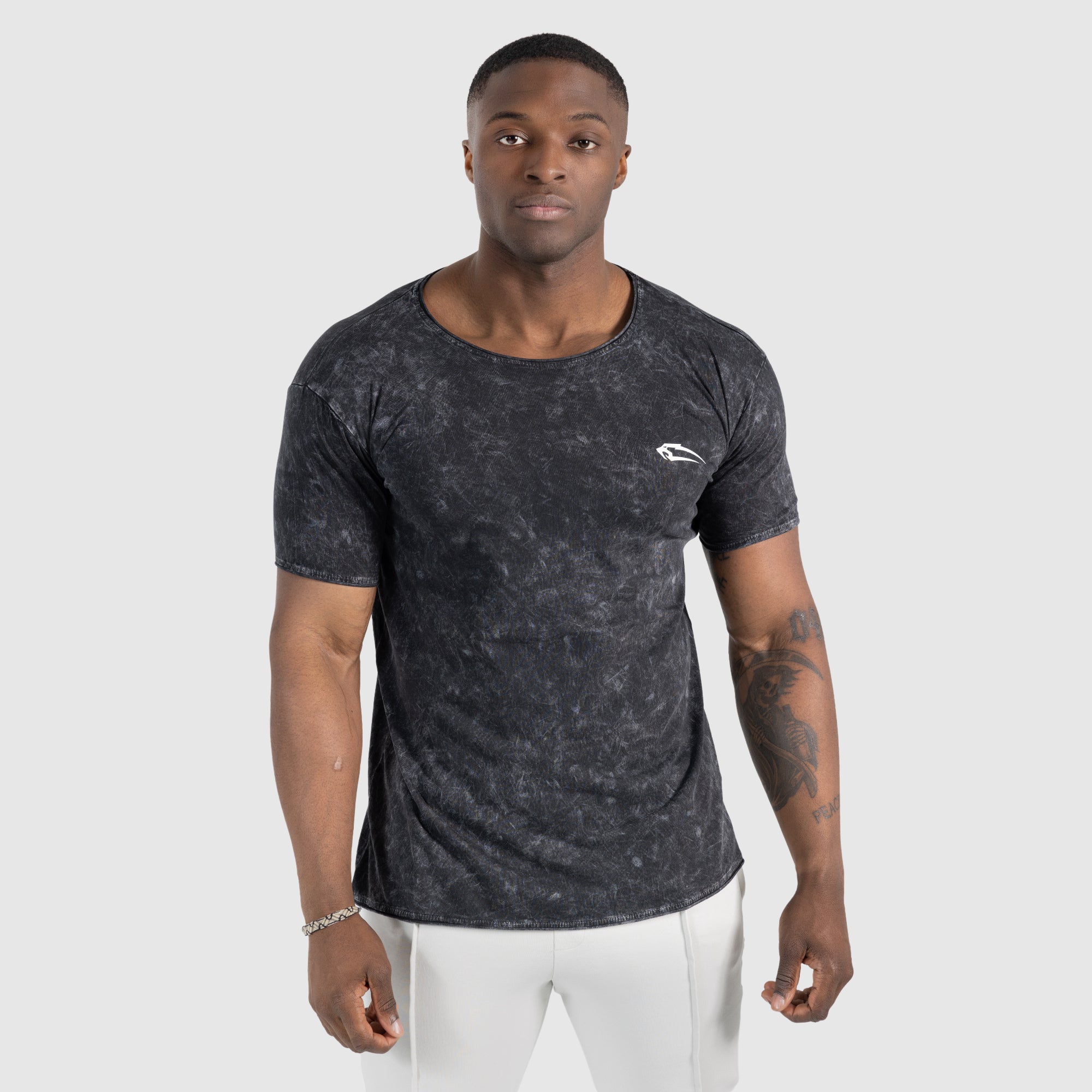 <tc>M</tc>t-shirt atrix