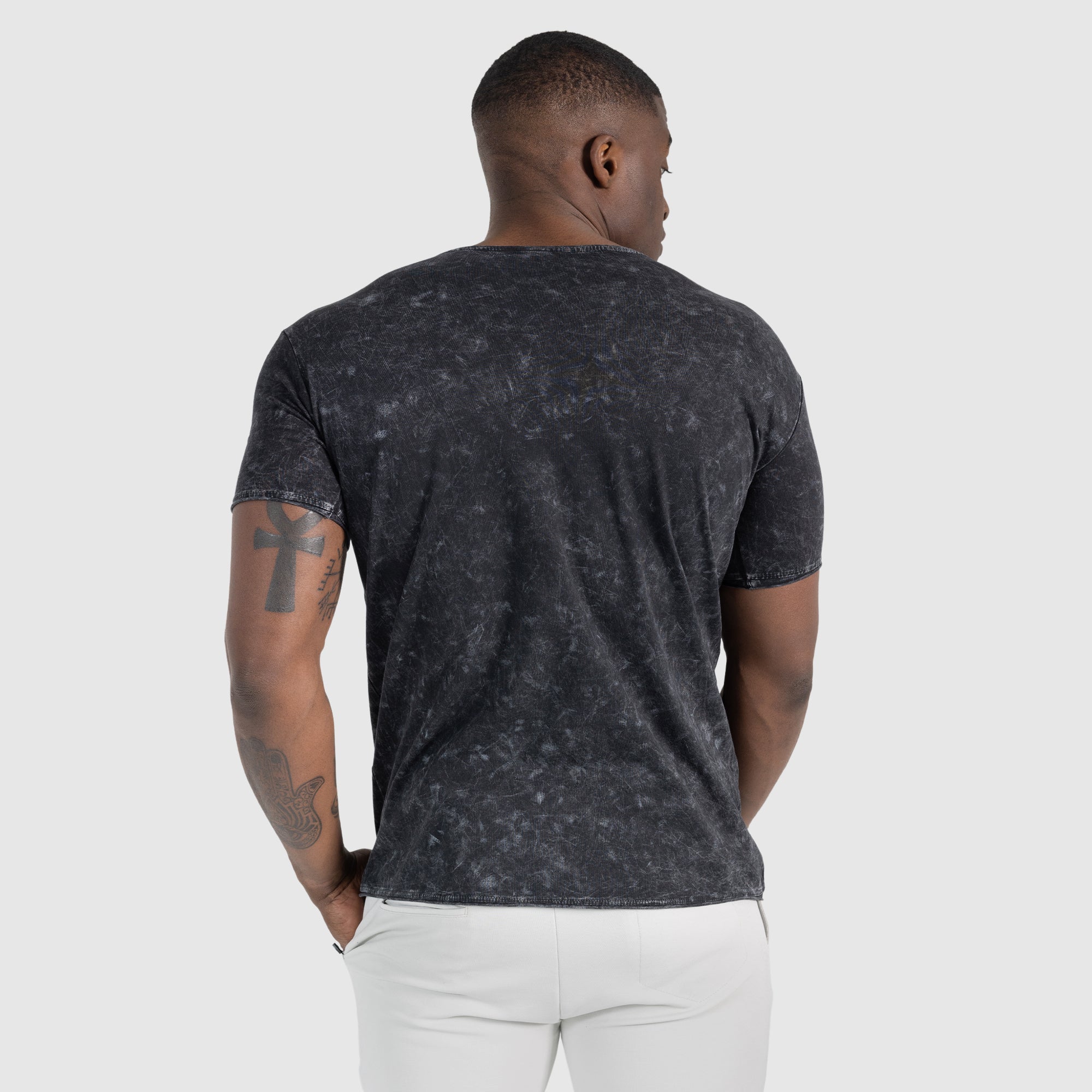 <tc>M</tc>t-shirt atrix