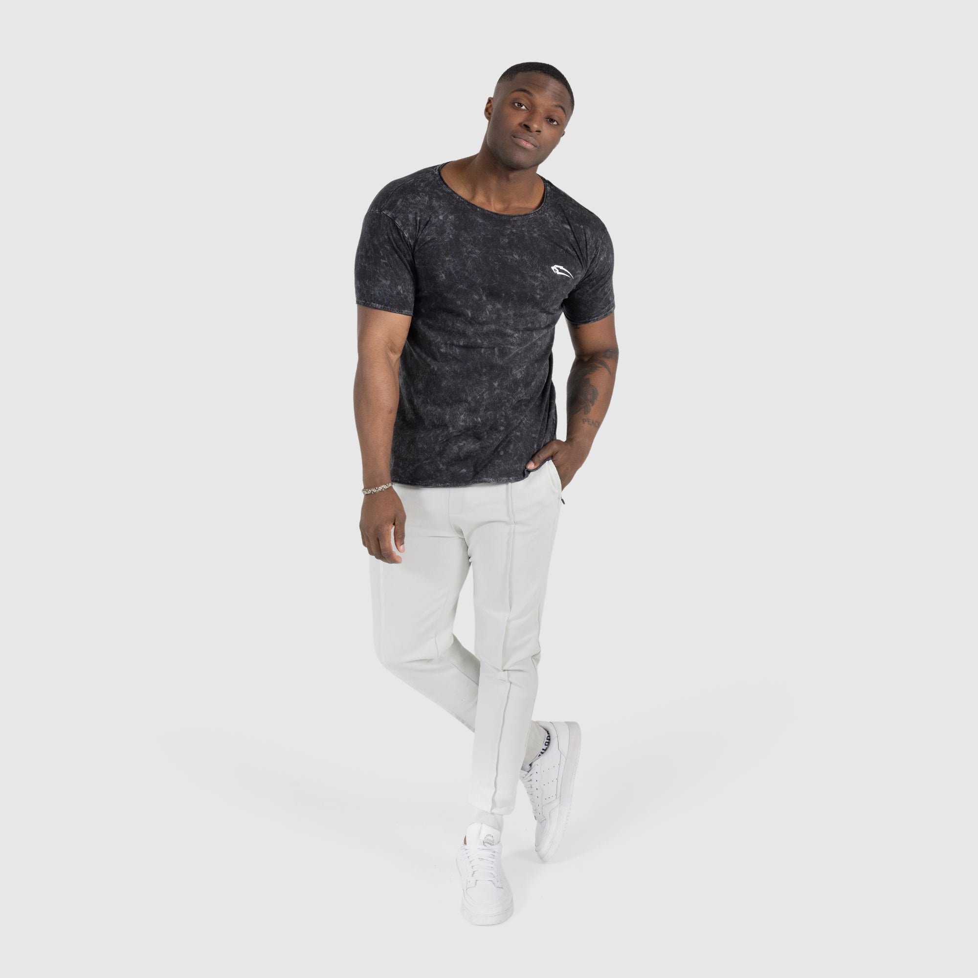 <tc>M</tc>t-shirt atrix