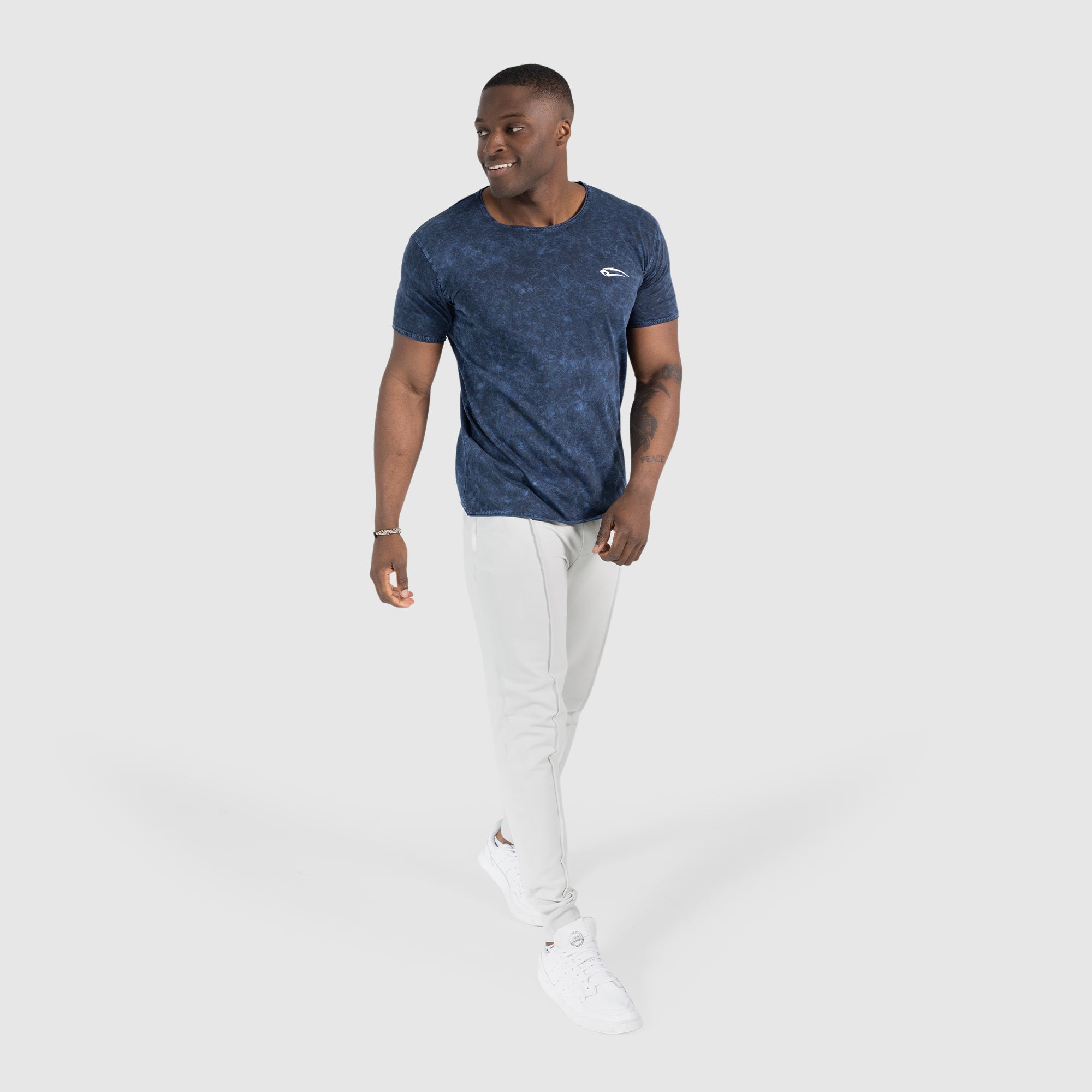 <tc>M</tc>t-shirt atrix
