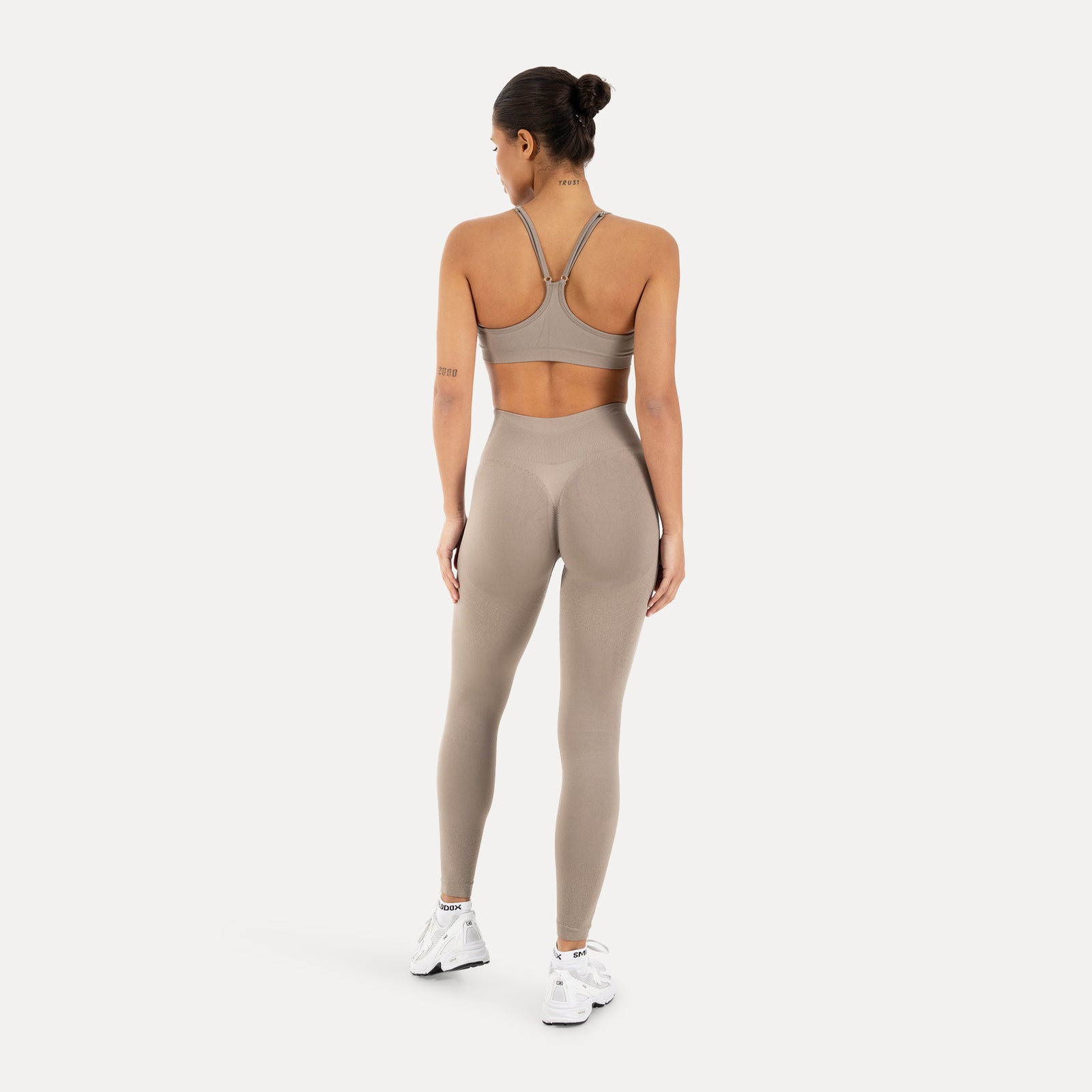 Taupe